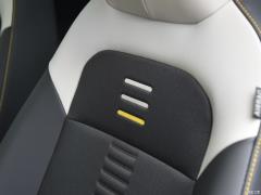2019 Plus 1,5-литровый автомат Beats Trendy Cool Edition 2019 Plus 1.5L Automatic Beats Trendy Cool Edition Фото 242 из 425