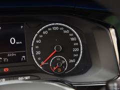 2019 Plus 1.5L Автоматическая цветная технология Edition 2019 Plus 1.5L Automatic Colorful Technology Edition Фото 185 из 425