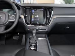 Фото Volvo S60 
