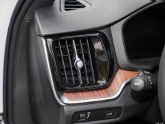 Фото Volvo V60 , фото салона