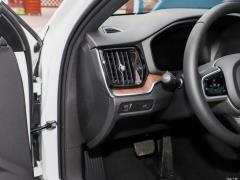 Фото Volvo V60 , фото салона