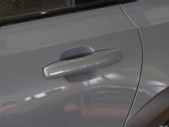 2021 Кросс-кантри B5 AWD Zhizun Edition 2021 Cross Country B5 AWD Zhizun Edition Фото 37 из 60