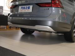 2021 Кросс-кантри B5 AWD Zhizun Edition 2021 Cross Country B5 AWD Zhizun Edition Фото 51 из 60