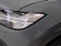 2021 Кросс-кантри B5 AWD Zhizun Edition 2021 Cross Country B5 AWD Zhizun Edition Фото 27 из 60