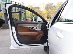 2021 Кросс-кантри B5 AWD Zhizun Edition 2021 Cross Country B5 AWD Zhizun Edition Фото 42 из 79