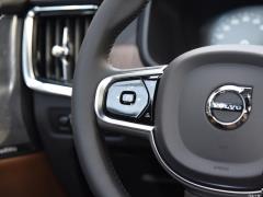 2021 Кросс-кантри B5 AWD Zhizun Edition 2021 Cross Country B5 AWD Zhizun Edition Фото 12 из 79