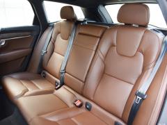 2021 Кросс-кантри B5 AWD Zhizun Edition 2021 Cross Country B5 AWD Zhizun Edition Фото 63 из 79