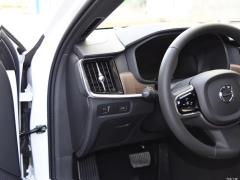 Фото Volvo V90 , фото салона