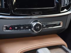 2021 Кросс-кантри B5 AWD Zhizun Edition 2021 Cross Country B5 AWD Zhizun Edition Фото 29 из 79