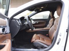 2021 Кросс-кантри B5 AWD Zhizun Edition 2021 Cross Country B5 AWD Zhizun Edition Фото 40 из 79