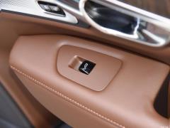 2021 Кросс-кантри B5 AWD Zhizun Edition 2021 Cross Country B5 AWD Zhizun Edition Фото 71 из 79