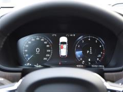 2021 Кросс-кантри B5 AWD Zhizun Edition 2021 Cross Country B5 AWD Zhizun Edition Фото 7 из 79
