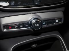 2021 T4 4WD Smart Travel Fashion Edition - модное издание 2021 T4 4WD Smart Travel Fashion Edition Фото 81 из 436
